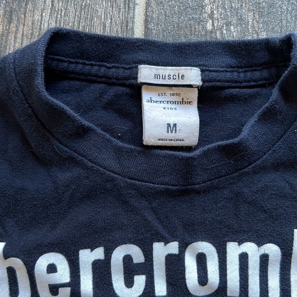 Abercrombie kids tee - Picture 4 of 6